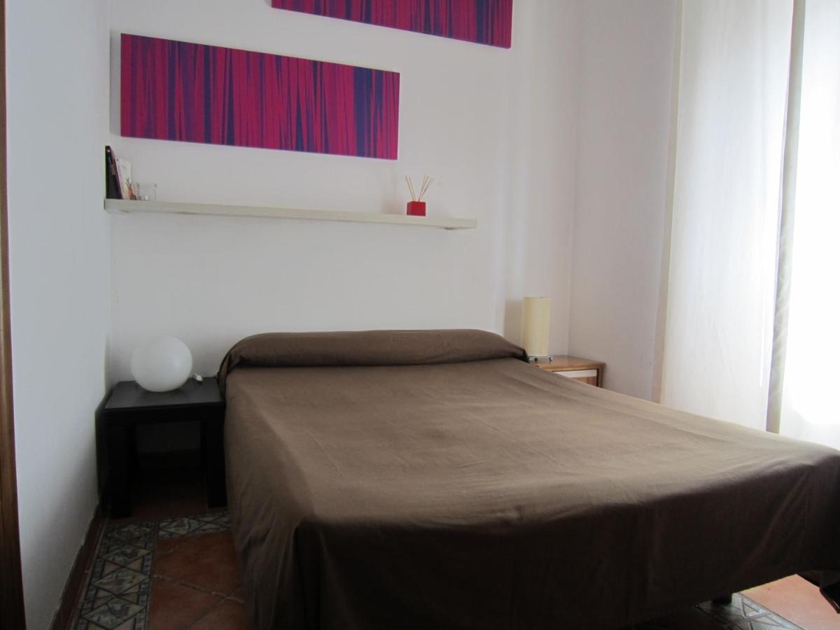 Main Central Station Apartment Valencia Eksteriør billede